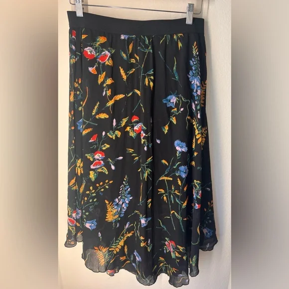 Maje Black Midi Skirt with Multicolor Floral Print - Picture 3 of 4